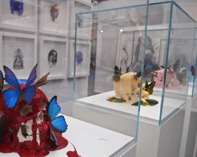 Exemple de cube en verre collé UV