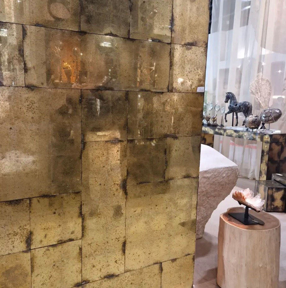 Miroirs vieillis gold damier brasserie