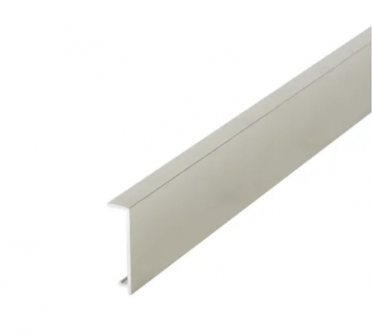 Profilé de recouvrement pour profilé de raccordement mural Inox C31 anodisé 3m